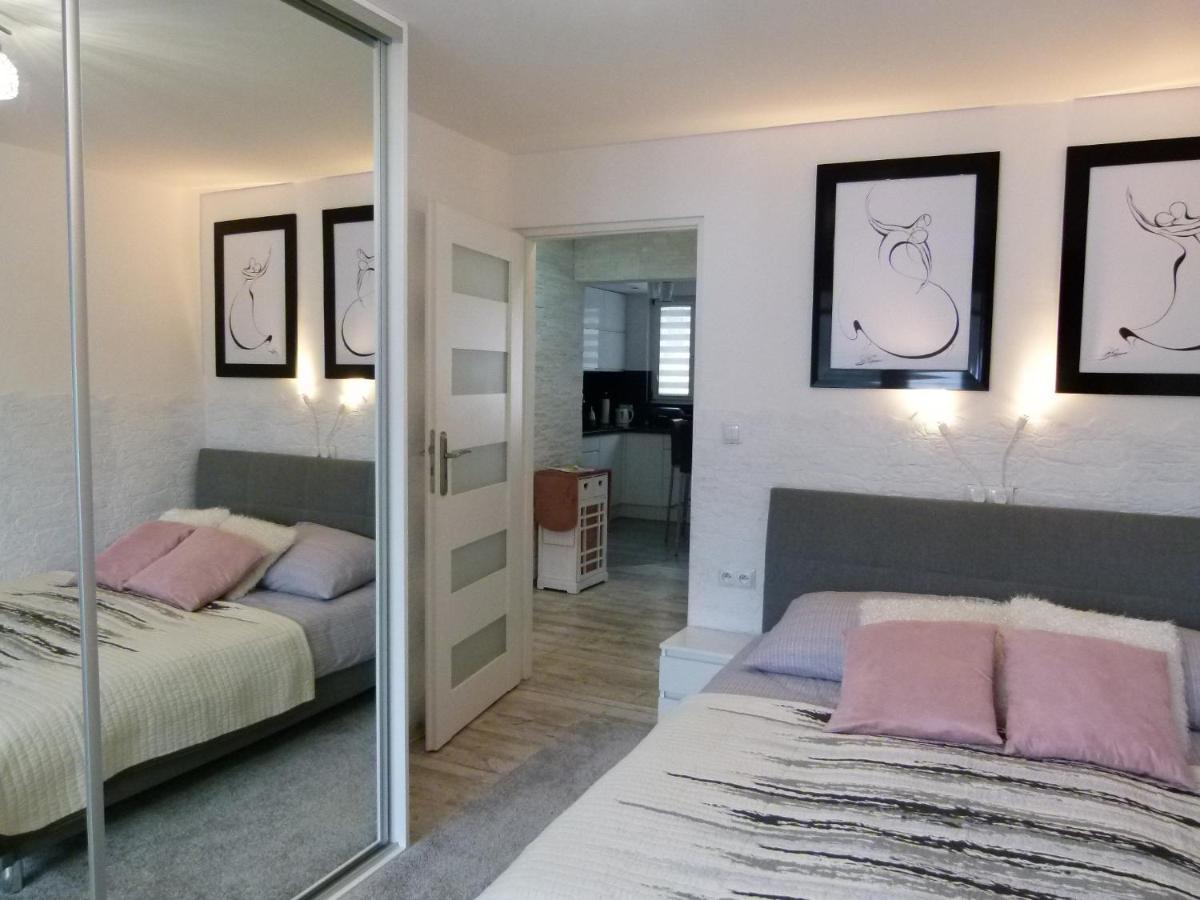 Apartament Bb Nad Deptakiem Krynica Zdroj Exterior photo